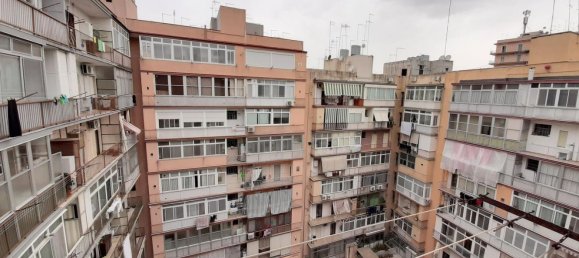 3 rooms Apartment in Taranto, Italy No. 41955 15