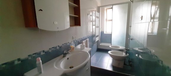 3 rooms Apartment in Taranto, Italy No. 41955 26