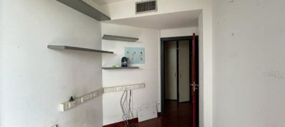 2-Zimmer Wohnung in Desio, Italy, Nr. 98389 5