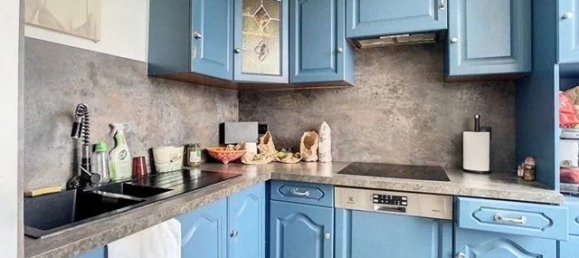 Дуплекс с 3 спальнями в Санлис, Франция № 79159 2