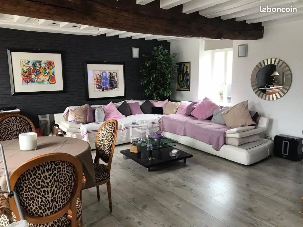 Дуплекс с 3 спальнями в Санлис, Франция № 79159