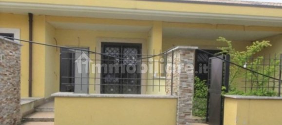 2 bedrooms House in Rome, Italy No. 278058 4