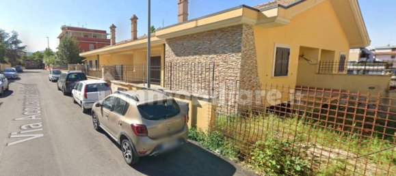 2 bedrooms House in Rome, Italy No. 278058 6