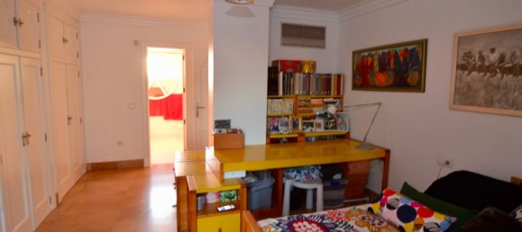 Villa de 4 dormitorios en Torrevieja, Spain No. 184749 31