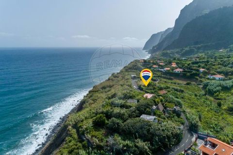 Terreno en Santana, Portugal No. 250397