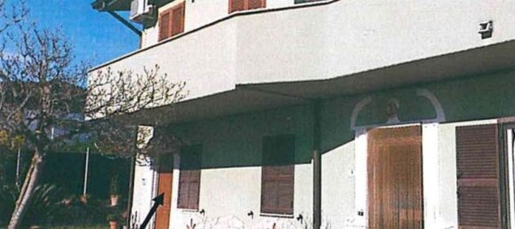 5-Zimmer Wohnung in Lariano, Italy, Nr. 202973 3