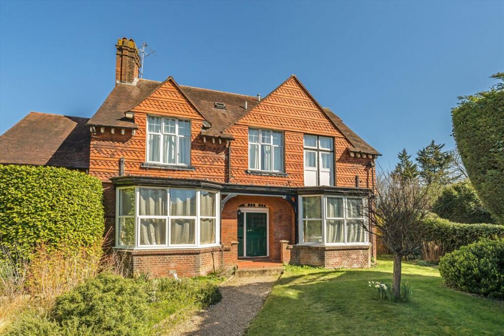 1 bedroom Apartment in Surbiton, United Kingdom No. 10302