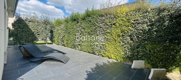 4 bedrooms House in Saint-Pierre-les-Elbeuf, France No. 353992 16