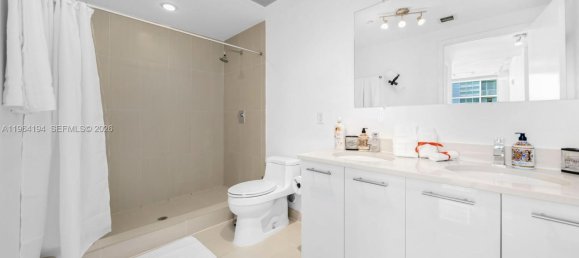 2 Schlafzimmer Gewerbliche Immobilien in Miami, USA, Nr. 615788 6