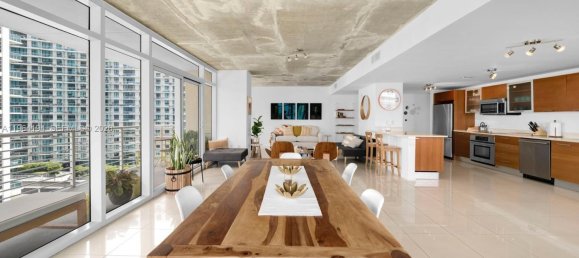 2 Schlafzimmer Gewerbliche Immobilien in Miami, USA, Nr. 615788 11