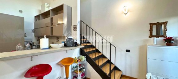 Apartamento de 5 divisões em Cologno Monzese, Italy N.º 3058 5