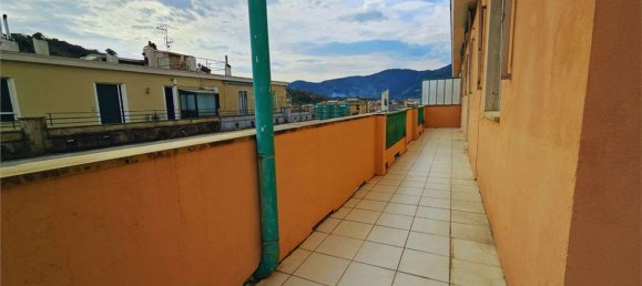 4 rooms Penthouse in Rapallo, Italy No. 299808 15