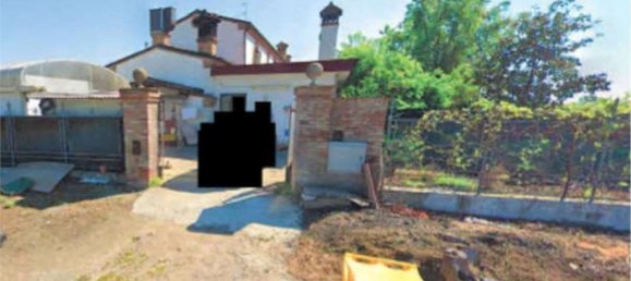 Gewerbliche Immobilie in Gaiba, Italy 772m², Nr. 53445 2