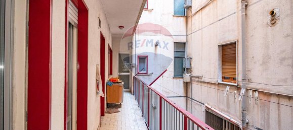 Apartamento de 7 divisões em Paternò, Italy N.º 112747 16