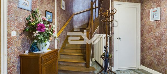 Casa de 5 dormitorios en Fismes, France No. 52150 12