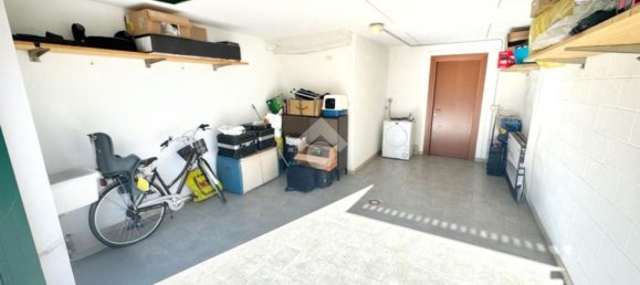 3 bedrooms Apartment in Parma, Italy No. 370885 31