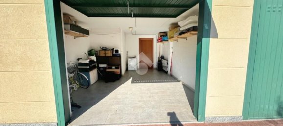 3 bedrooms Apartment in Parma, Italy No. 370885 33