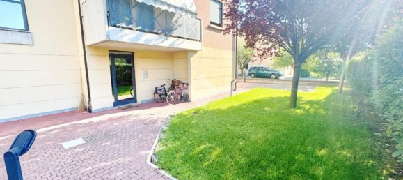 3 bedrooms Apartment in Parma, Italy No. 370885 28