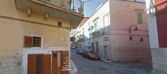3 rooms Apartment in Molfetta, Italy No. 39572 5