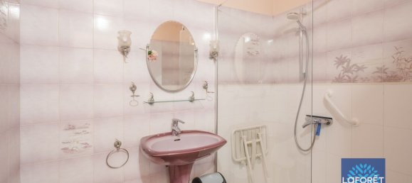 3 bedrooms House in Les Pavillons-sous-Bois, France No. 165632 9