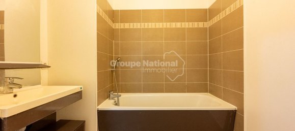 Apartamento de 3 dormitorios en Montigny-les-Cormeilles, France No. 350145 7