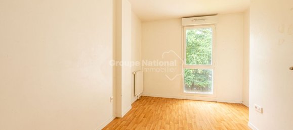 Apartamento de 3 dormitorios en Montigny-les-Cormeilles, France No. 350145 4