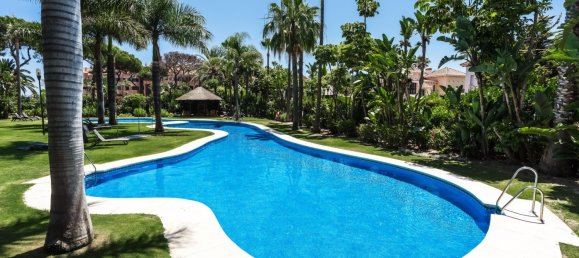 3 Schlafzimmer Wohnung in Marbella, Spain, Nr. 163837 3