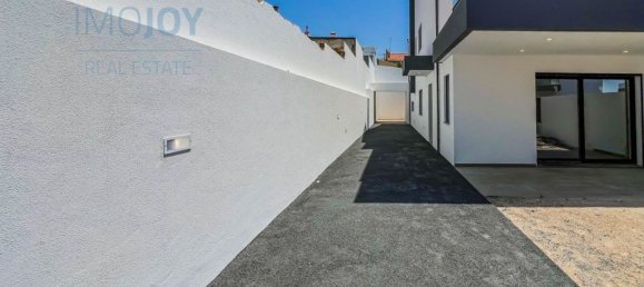 3 bedrooms House in Cascais, Portugal No. 104135 40