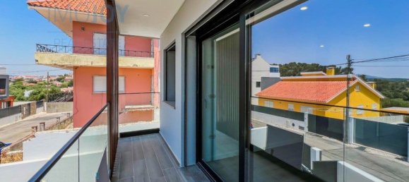 3 bedrooms House in Cascais, Portugal No. 104135 20