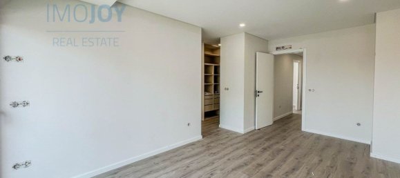 3 bedrooms House in Cascais, Portugal No. 104135 16