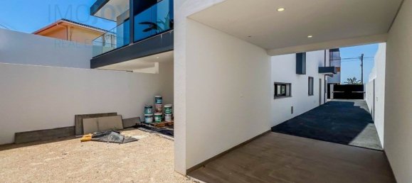 3 bedrooms House in Cascais, Portugal No. 104135 41