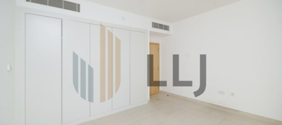 3 bedrooms Apartment in Al Raha Beach, UAE No. 55700 7