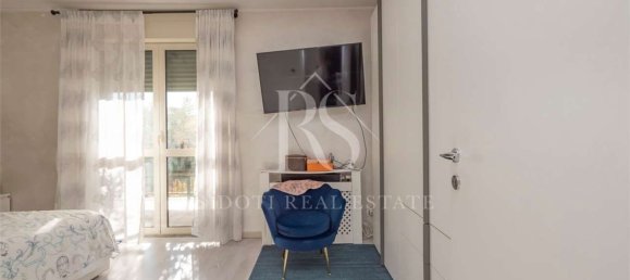 3 rooms Apartment in Pioltello, Italy No. 2578 5