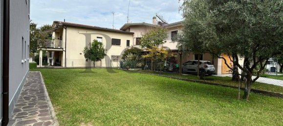 7 bedrooms Apartment in Treviso, Italy No. 331614 22