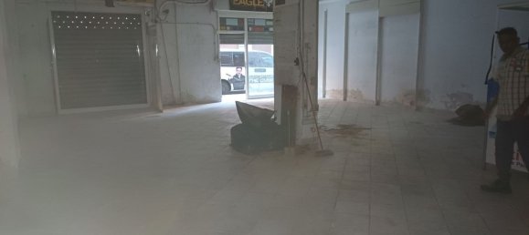 Gewerbliche Immobilie in Palermo, Italy 55m², Nr. 225217 2