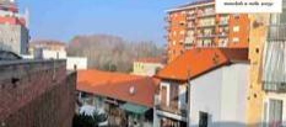 2 bedrooms Apartment in Turin, Italy No. 269664 6