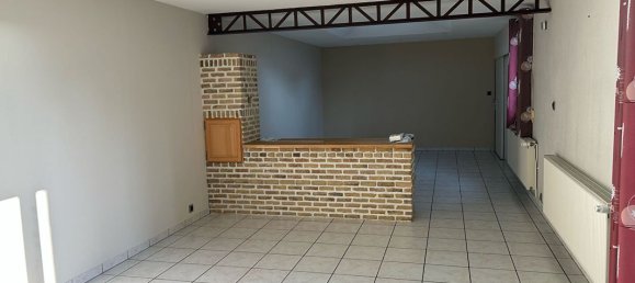 2 bedrooms House in Marly, France No. 161151 3