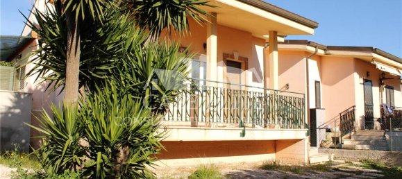 3 Schlafzimmer Villa in Ardea, Italy, Nr. 55921 33