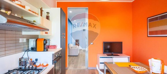 5 rooms Apartment in San Giovanni la Punta, Italy No. 123268 6