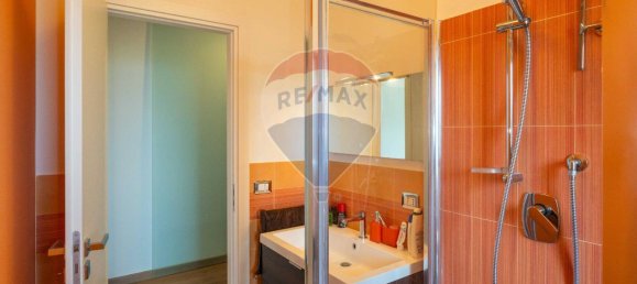 5 rooms Apartment in San Giovanni la Punta, Italy No. 123268 10