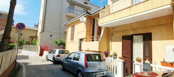 4 Schlafzimmer Wohnung in Silvi, Italy, Nr. 315500 2