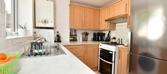 2 Schlafzimmer Haus in London, United Kingdom, Nr. 4143 2