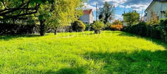 3 Schlafzimmer Haus in Chennevieres-sur-Marne, France, Nr. 175906 10