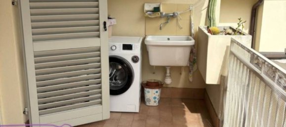 2 bedrooms Penthouse in Florence, Italy No. 329717 7