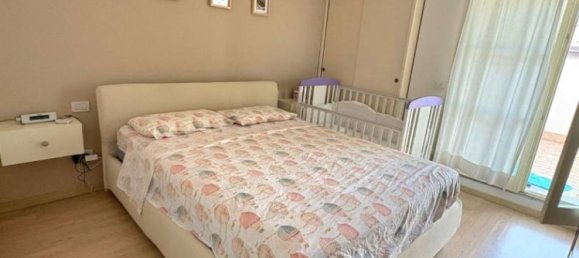 2 bedrooms Penthouse in Florence, Italy No. 329717 23