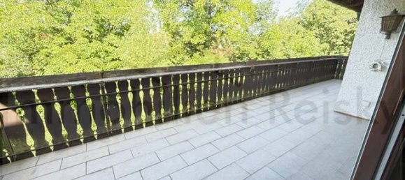 3 bedrooms Townhouse in Bodenseekreis, Germany No. 88989 16