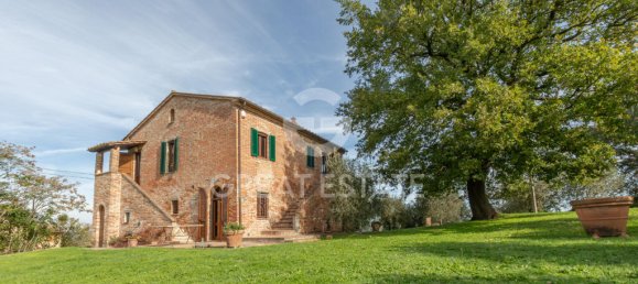 Дом с 3 спальнями в Кастильоне дель Лаго, Италия № 172565 3