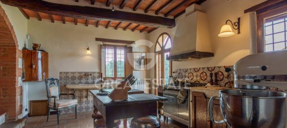 Дом с 3 спальнями в Кастильоне дель Лаго, Италия № 172565 35