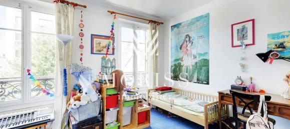 Квартира с 2 спальнями в Монтрёй, Франция № 185949 9