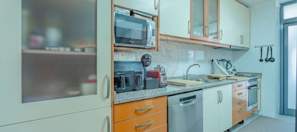 4 Schlafzimmer Doppelhaus in Porto, Portugal, Nr. 302769 9